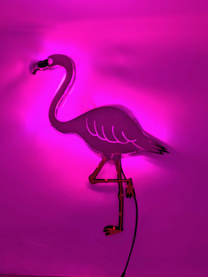 Pink Flamingo: Decorative Metal Wall Art
